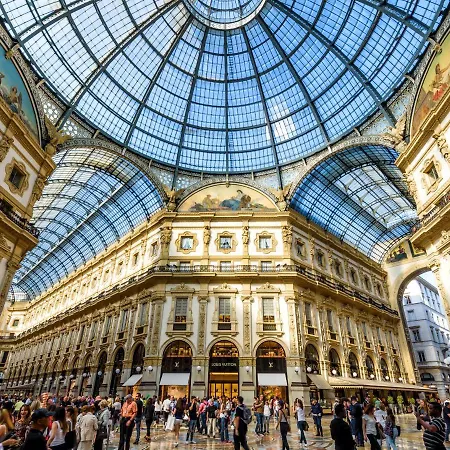 Flowers 3* Milano